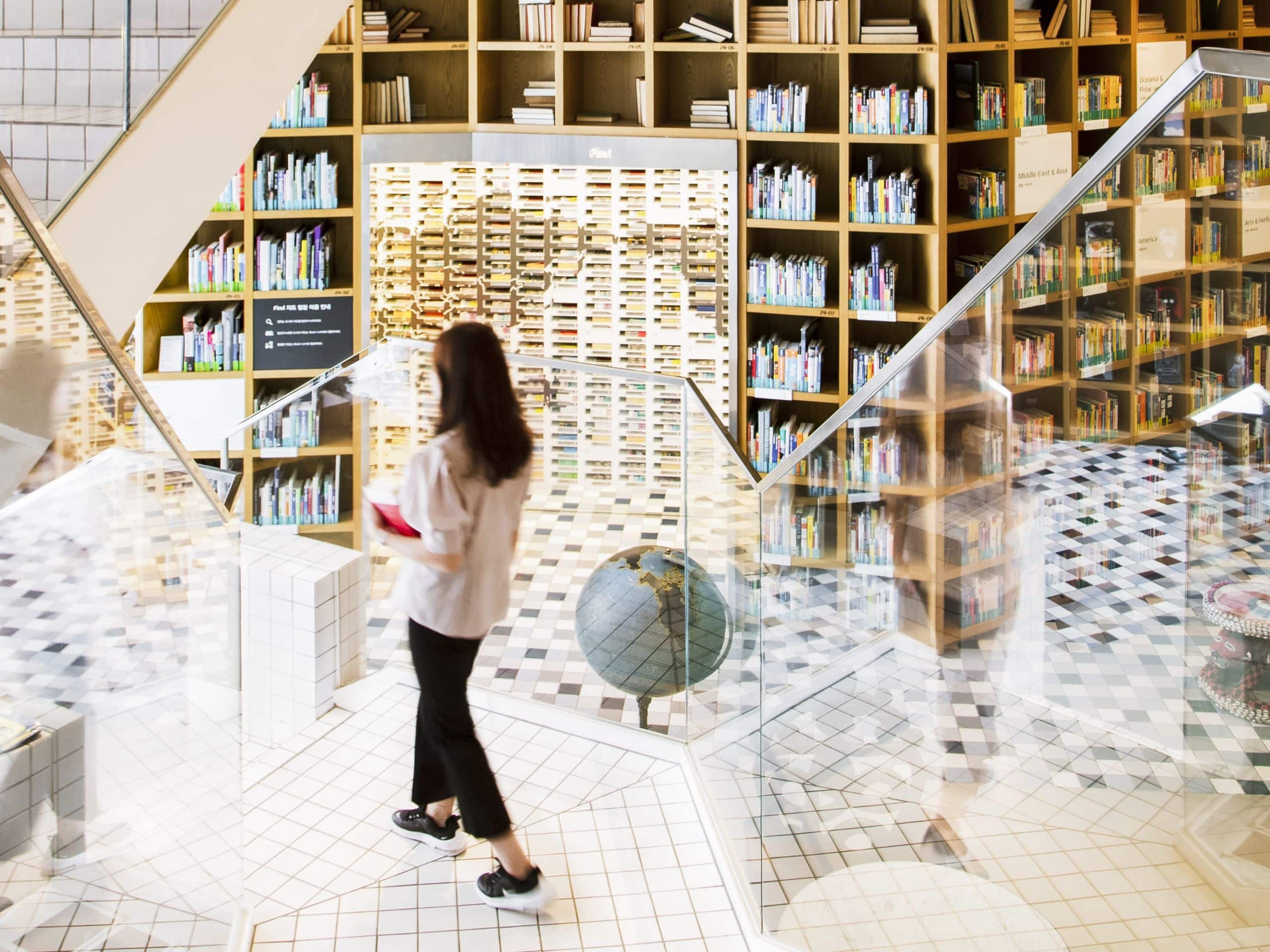 Andaz Seoul Gangnam Hyundai Card Travel Library
