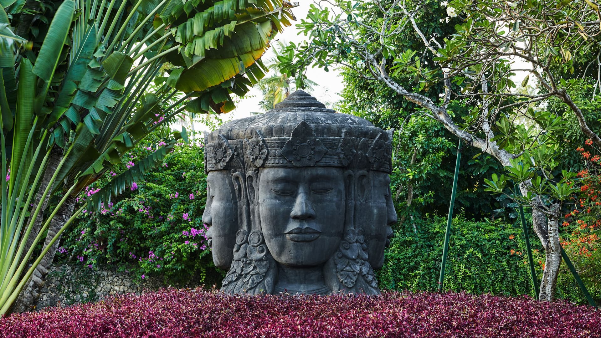 Hyatt Regency Bali Catur Muka Statue