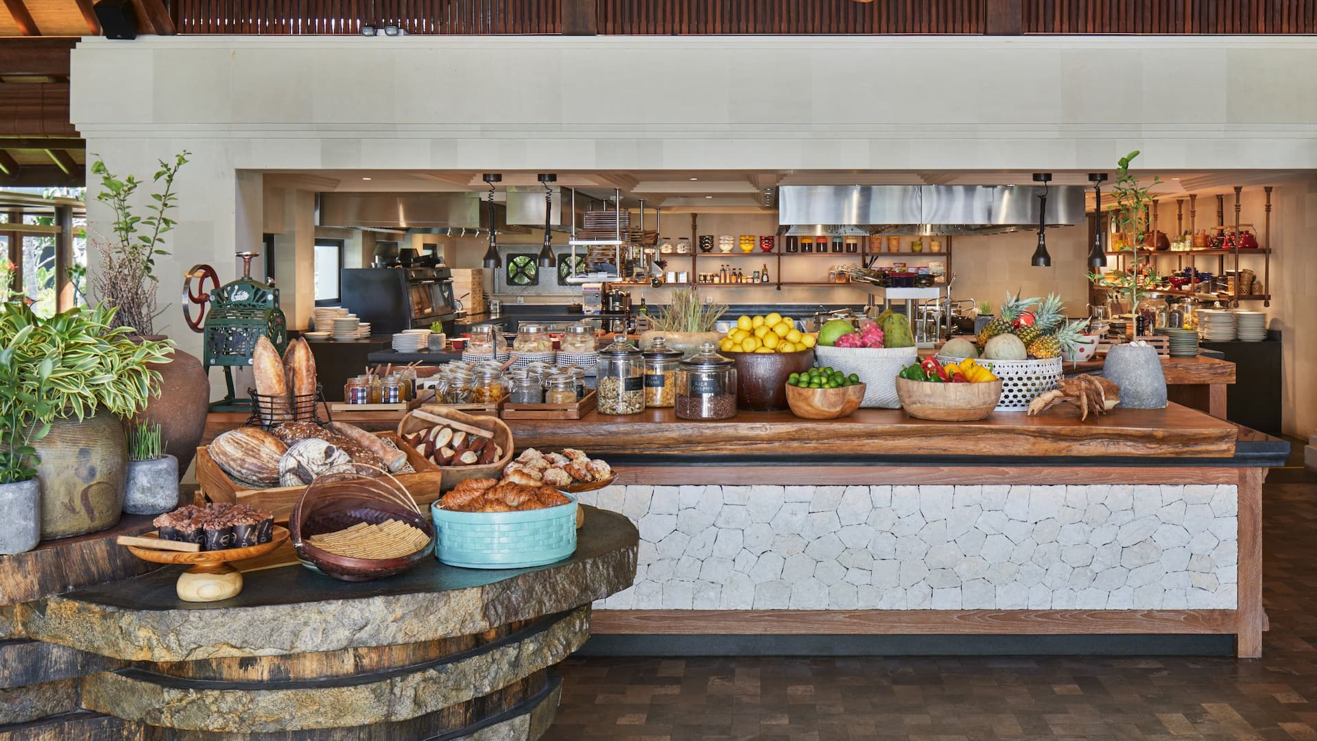 Hyatt Regency Bali Omang Omang Breakfast Buffet