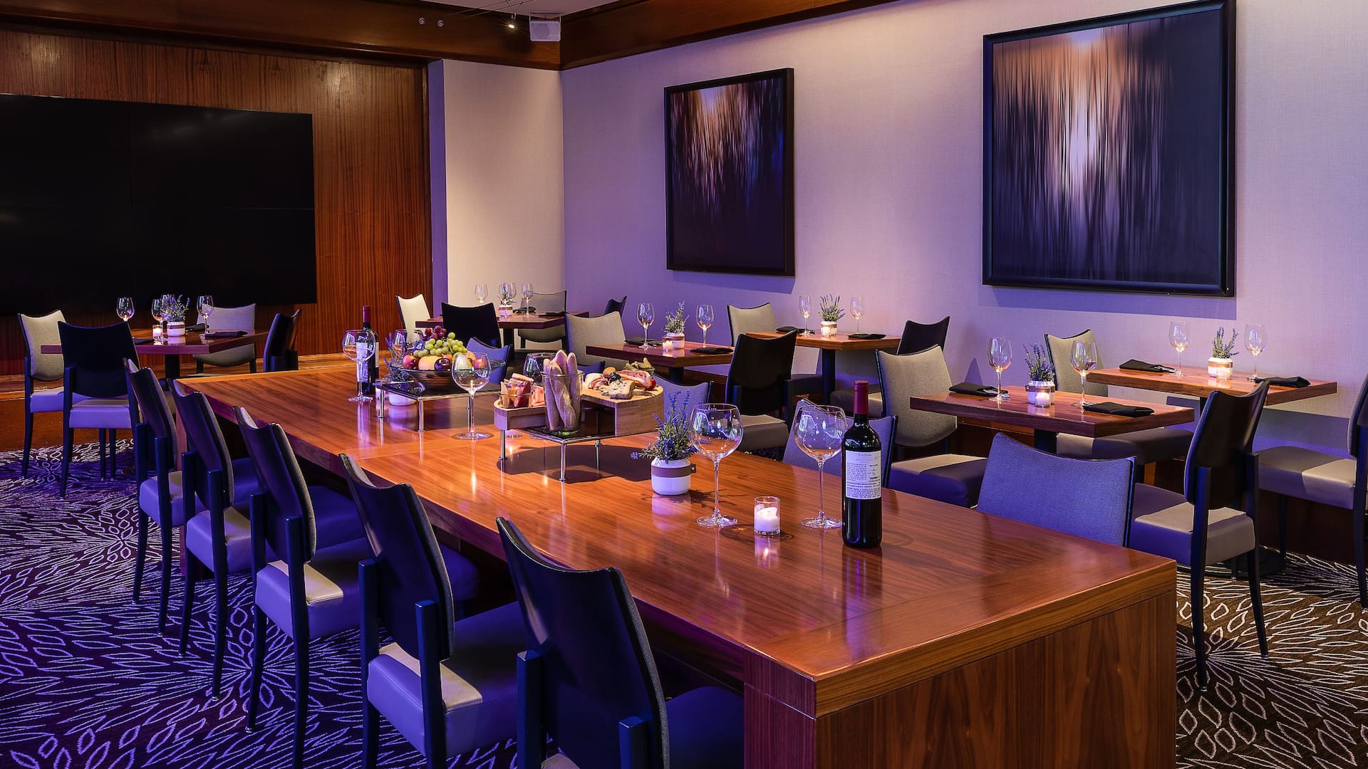 1 of 1 Hyatt Regency Boston Avenue One Upper Level Private Dining Area