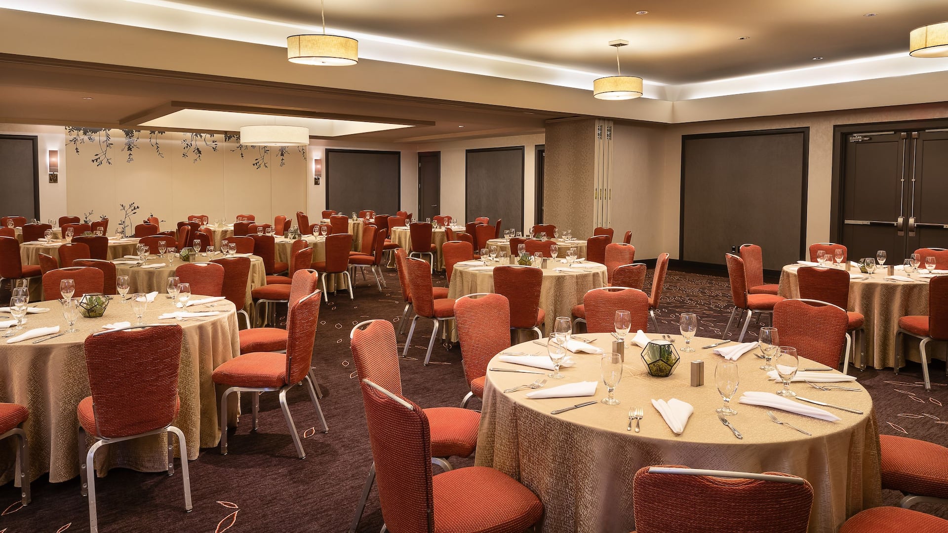 Hyatt Regency Boston Martha Vineyard Cabaret Rounds