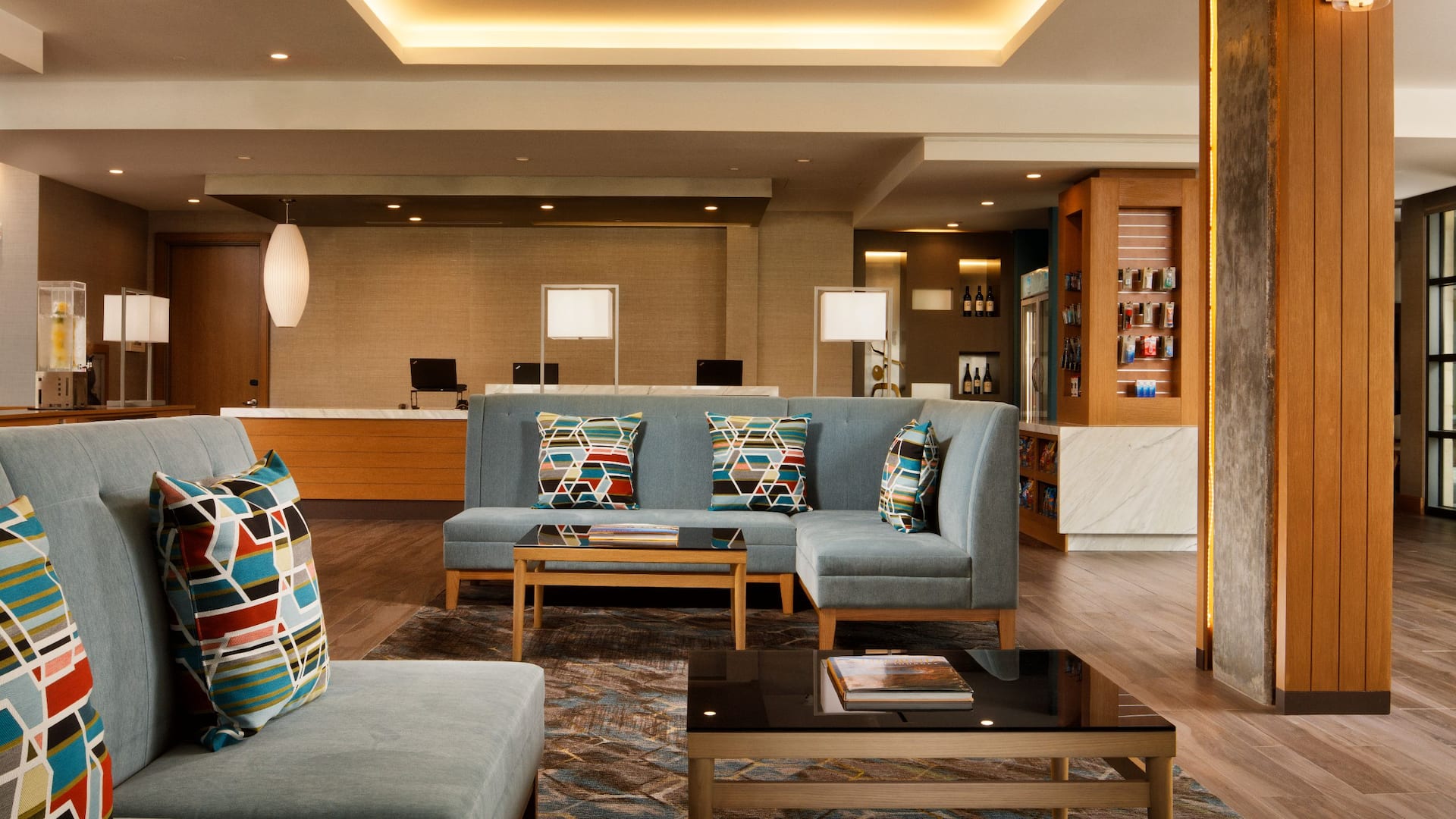 Hyatt House San Jose / Cupertino Lobby