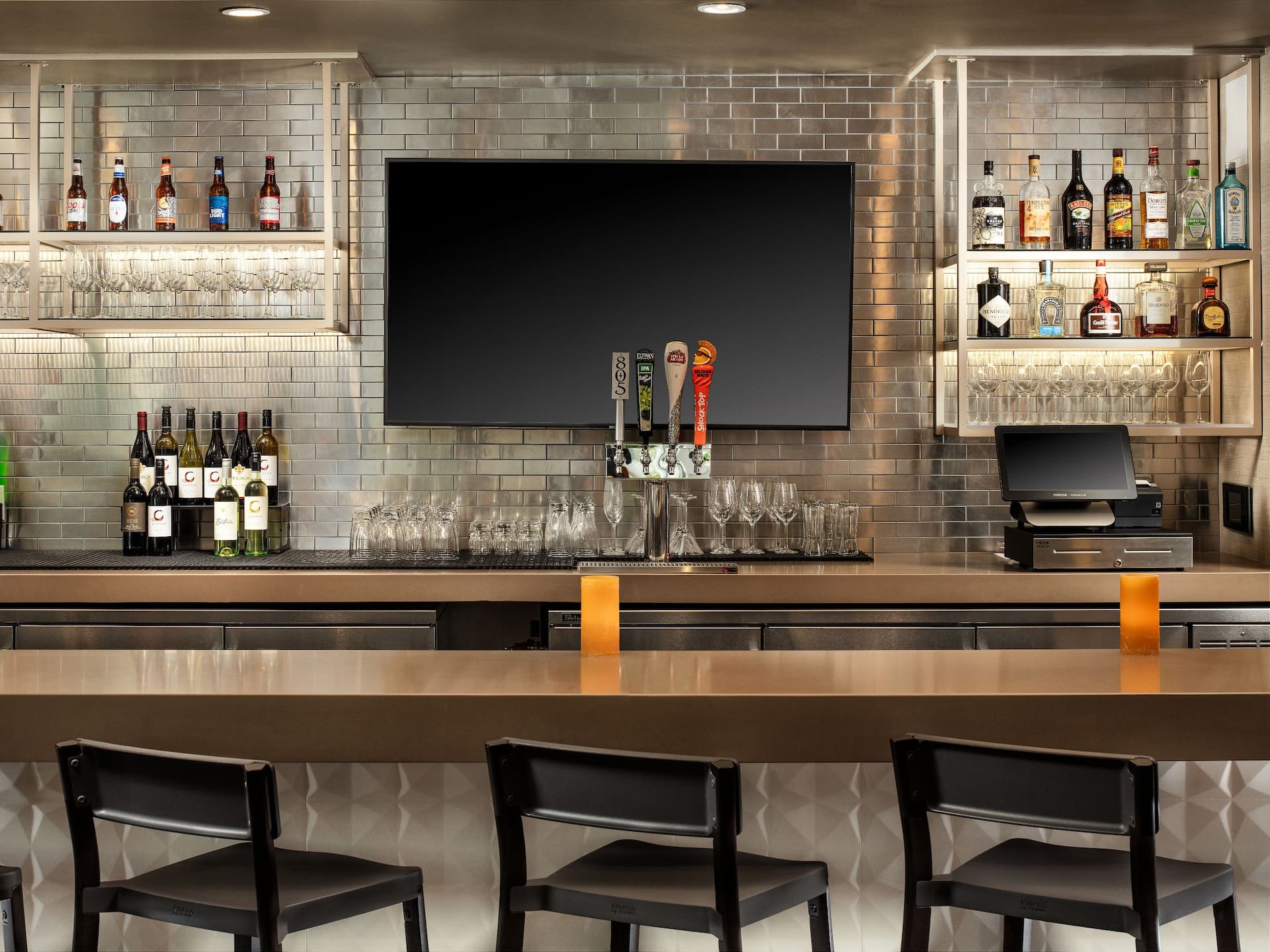 Hyatt House San Jose / Cupertino Hbar