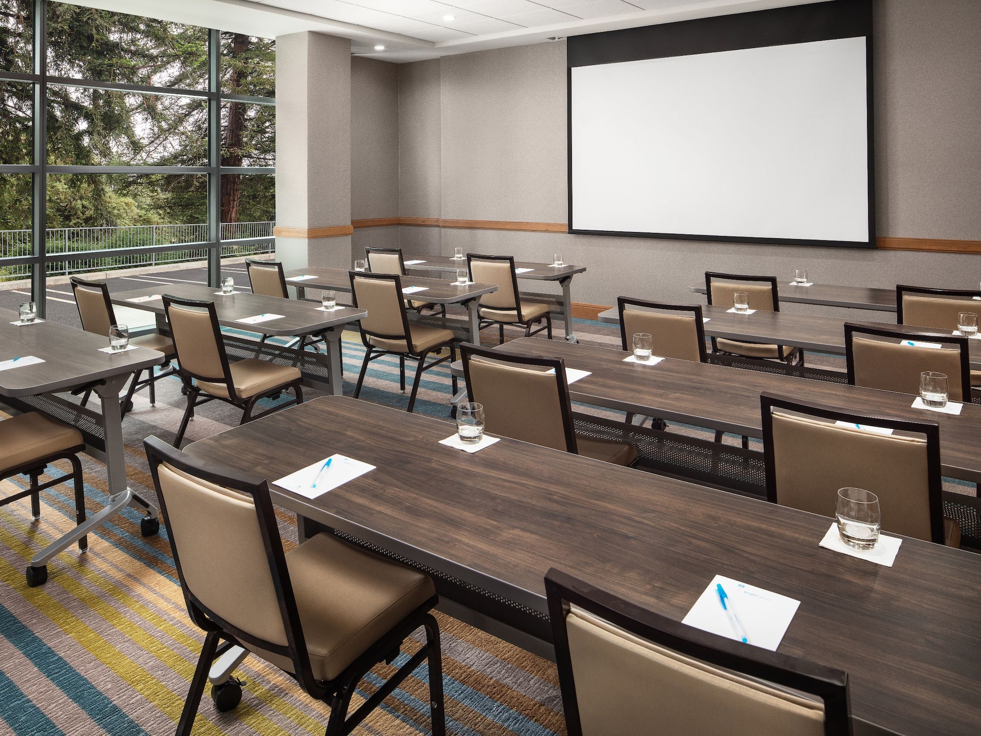 Hyatt House San Jose / Cupertino Meetings Classroom