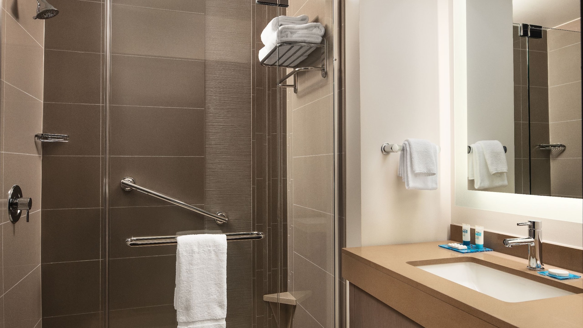 第 3，共 3 Hyatt House San Jose / Cupertino Studio Bathroom