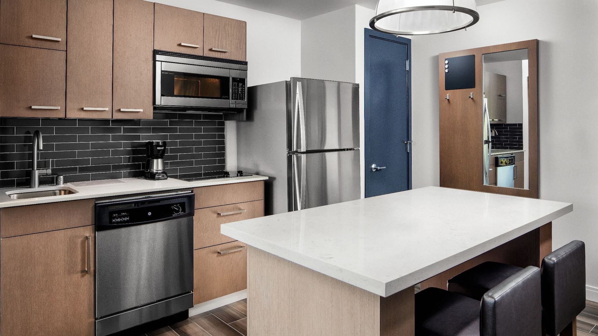 第 2，共 3 Hyatt House San Jose / Cupertino One Bedroom Kitchen