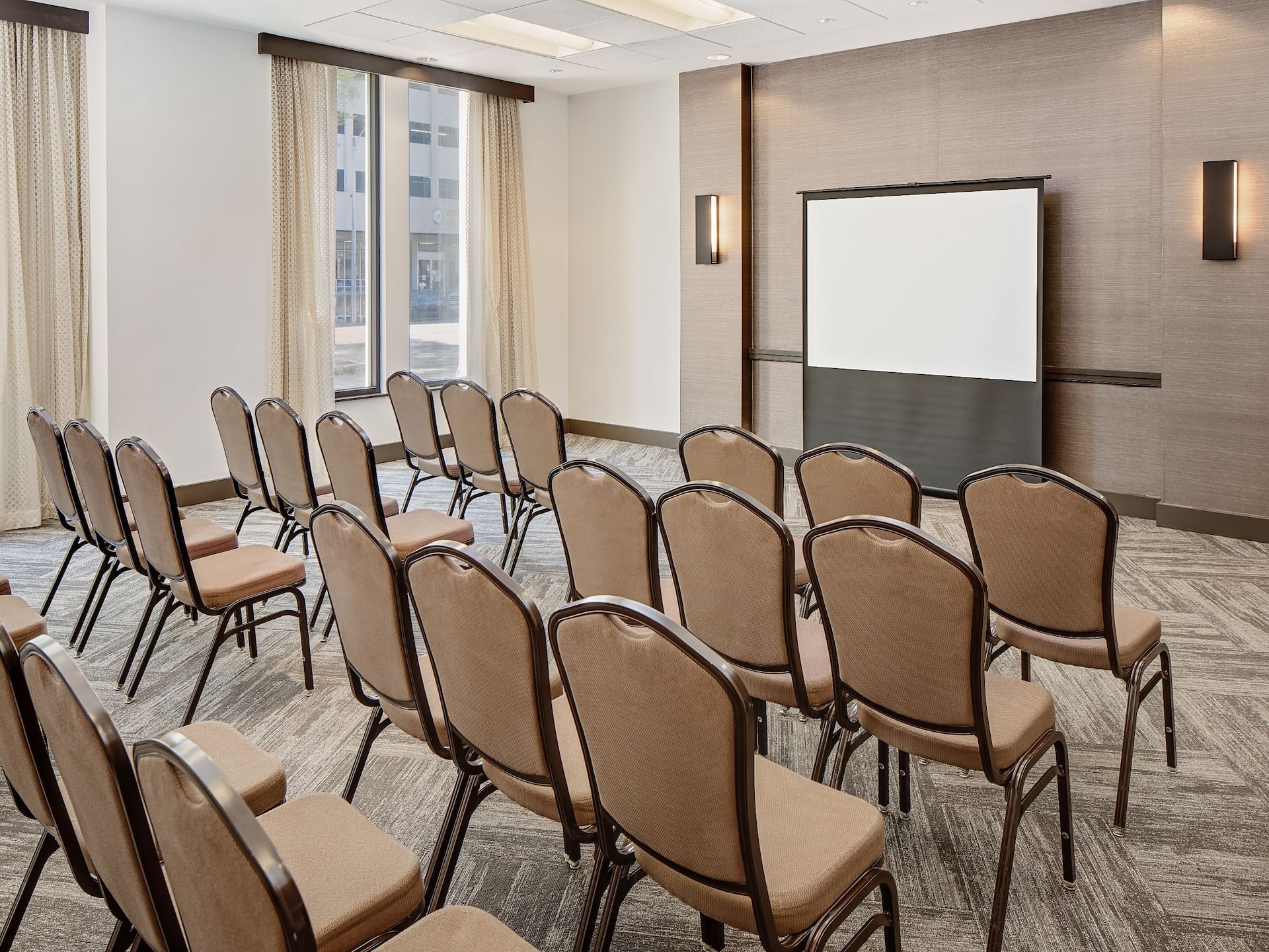 Hyatt Place New Orleans/Convention Center Meeting Room Theater Setup