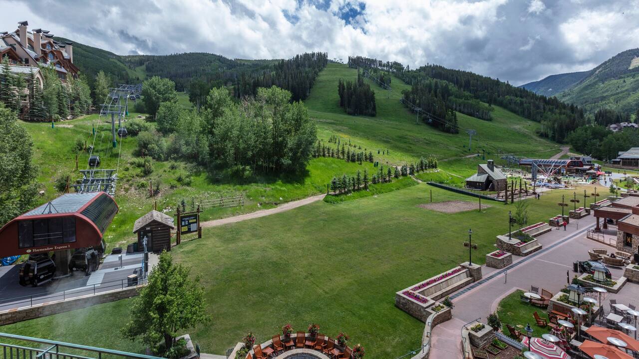 Slopeside Room with Queen Bed Park Hyatt Beaver Creek Resort and Spa 