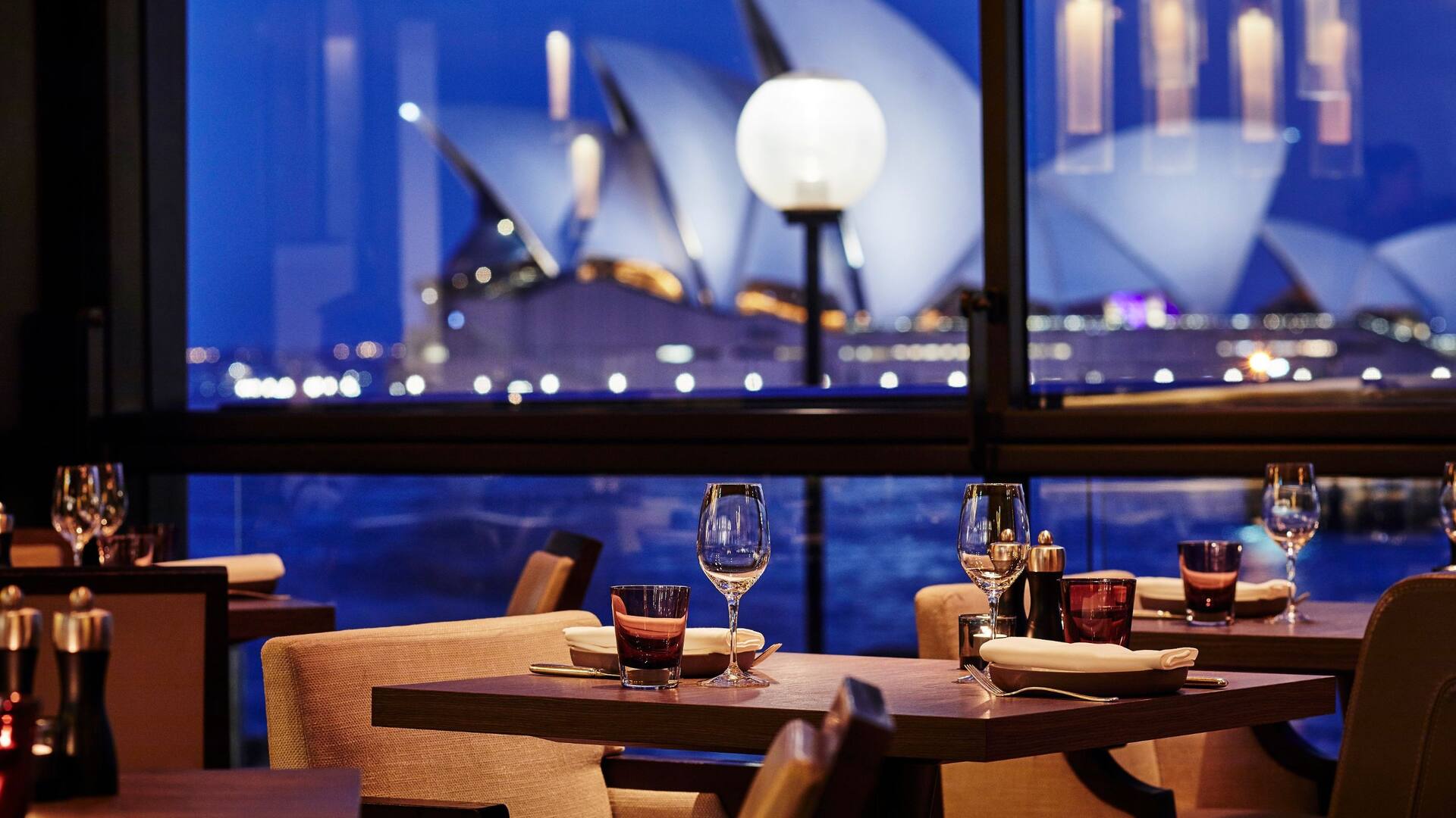Sydney Harbour Dining at the Rocks | Park Hyatt Sydney