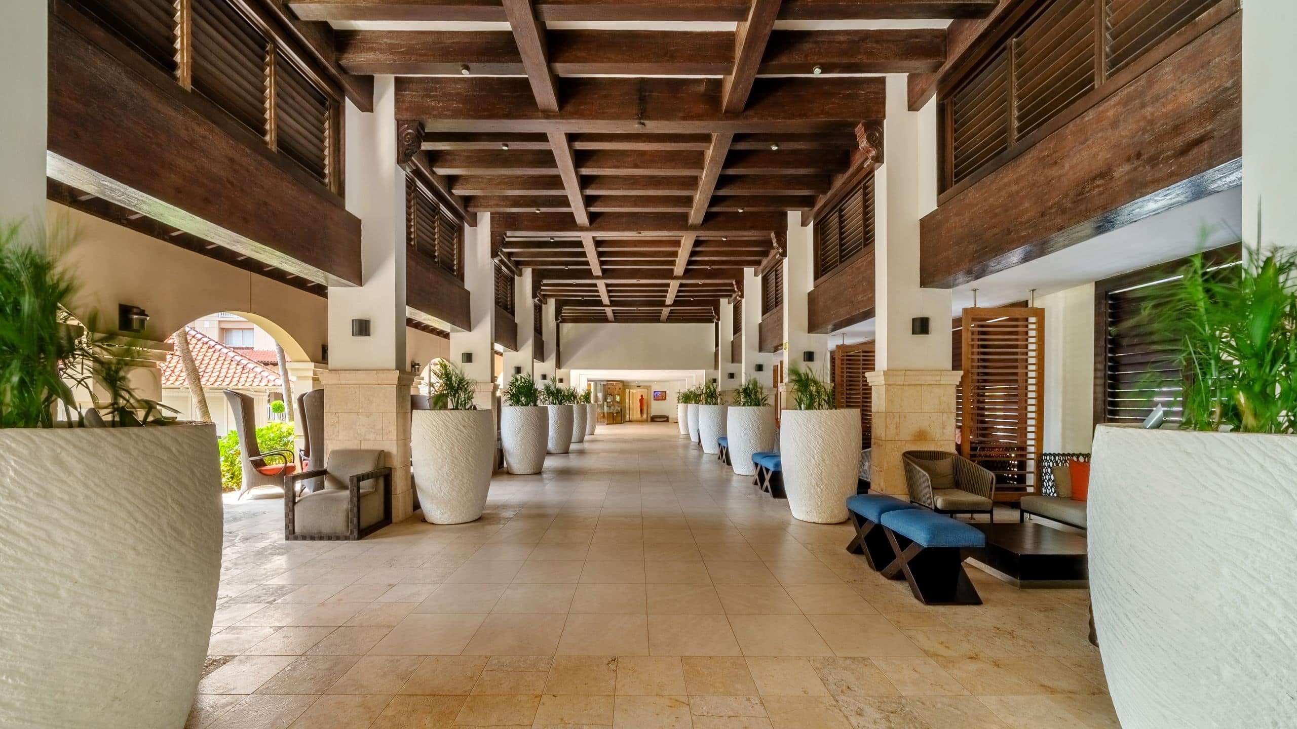 Hyatt Regency Aruba Resort Spa and Casino Lobby Social Spaces