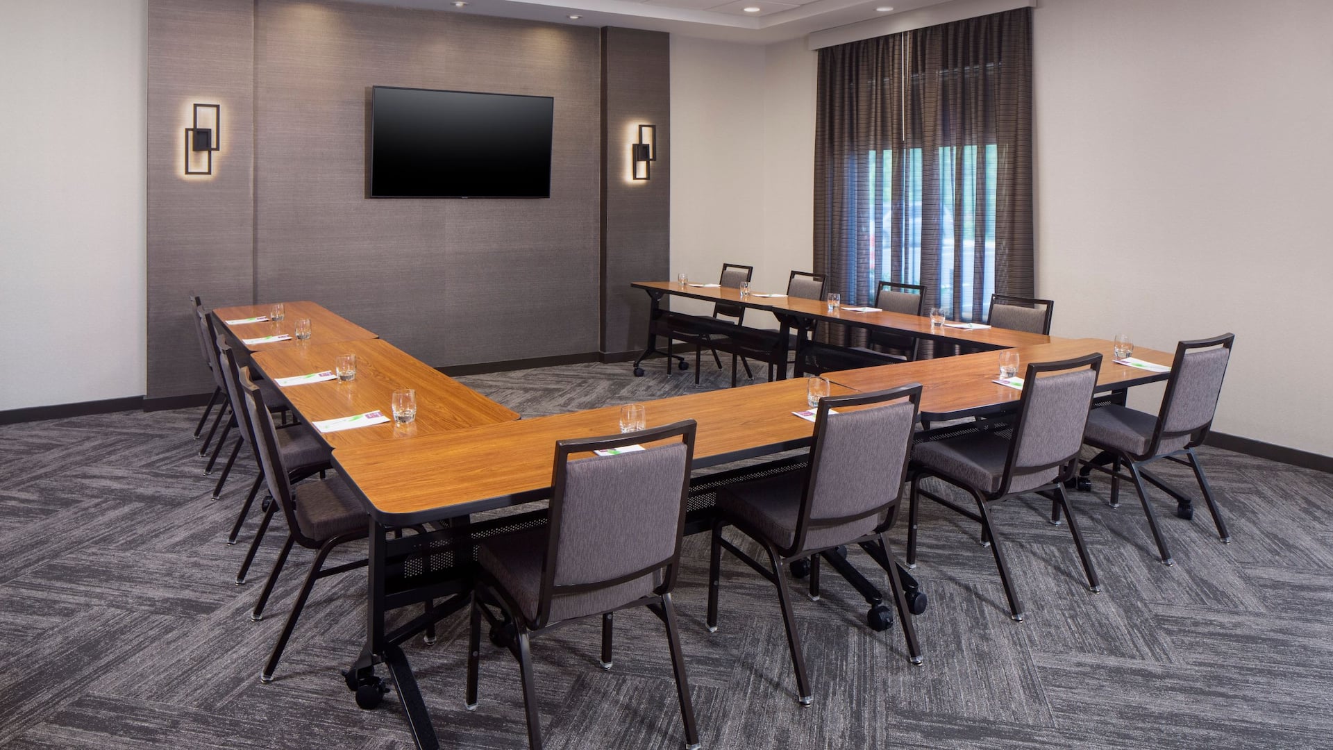 Hyatt Place Poughkeepsie Meeting Room Ushape Setup