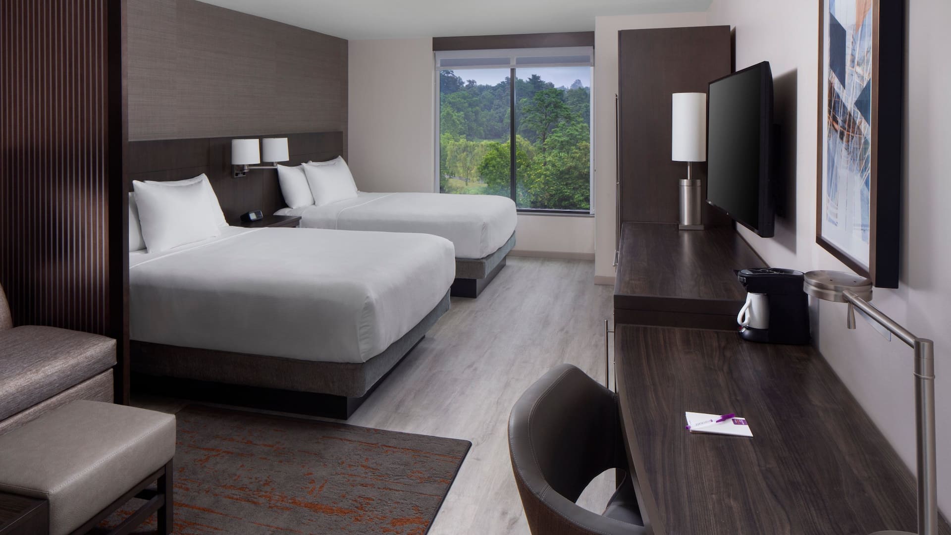 3 de 3 Hyatt Place Poughkeepsie Standard Two Queen Guestroom with Sofabed