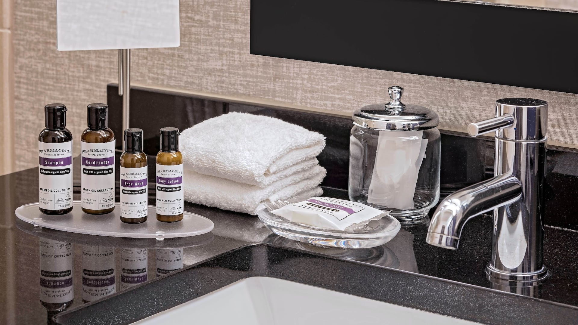 3 of 3 Hyatt Regency Mission Bay Spa and Marina Bath Amenities