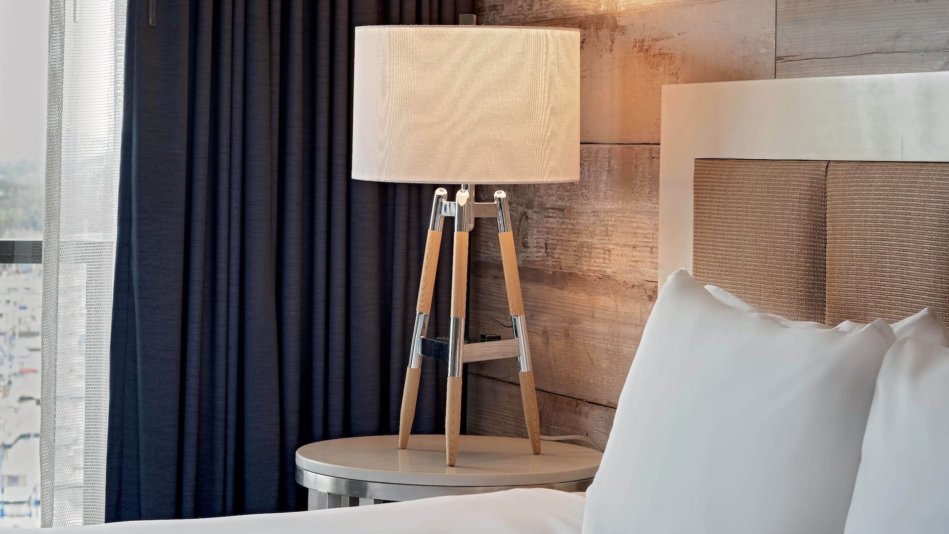 Hyatt Regency Mission Bay Spa and Marina Bedside