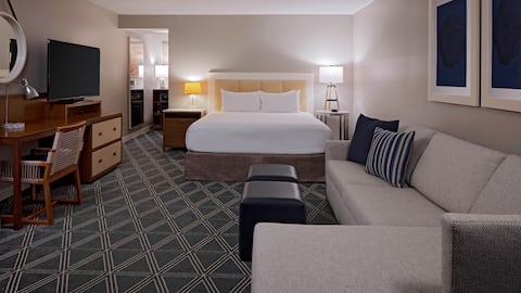 Hotel Photos | Hyatt Regency Mission Bay Spa and Marina