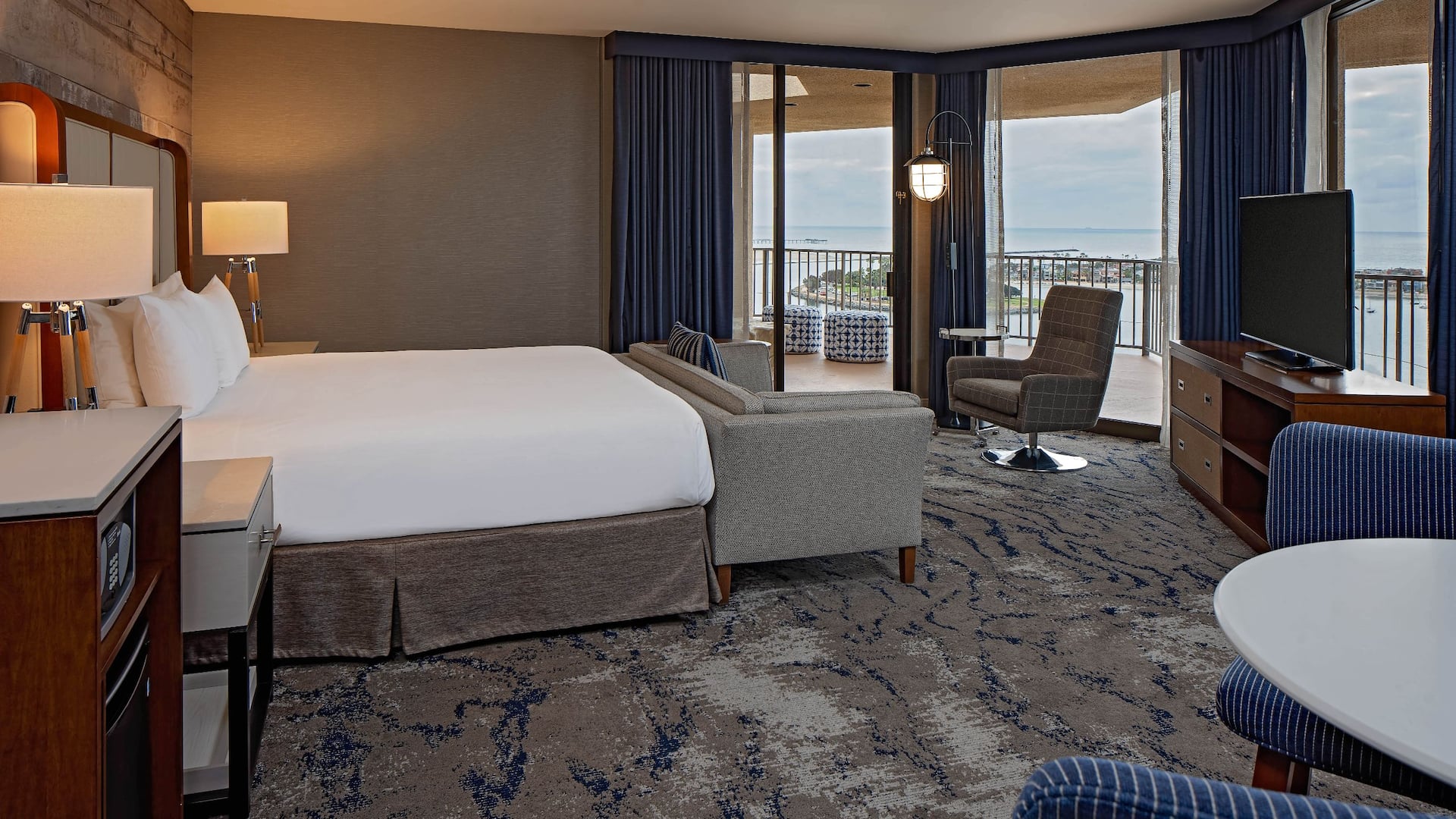 1 of 4 Hyatt Regency Mission Bay Spa and Marina King Top Level