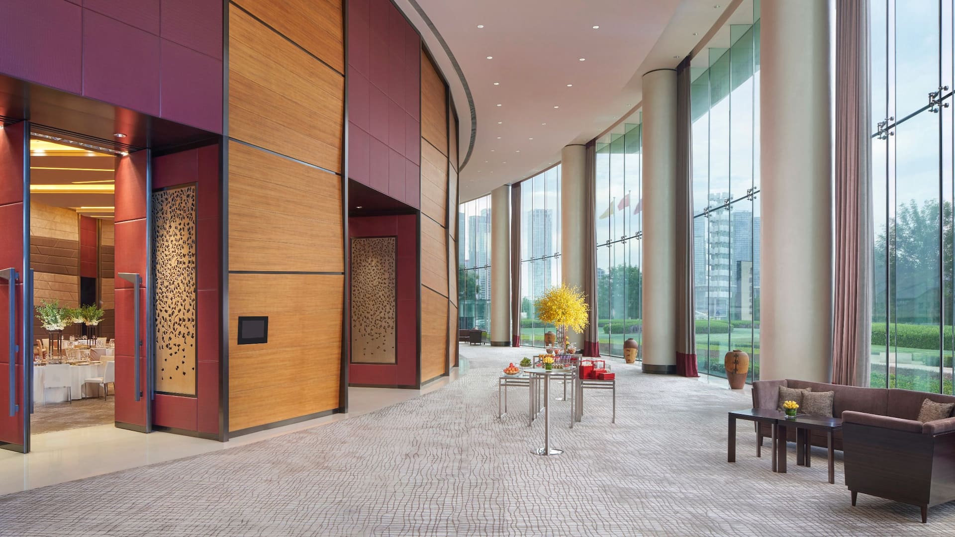 Grand Hyatt Dalian Grand Ballroom Foyer