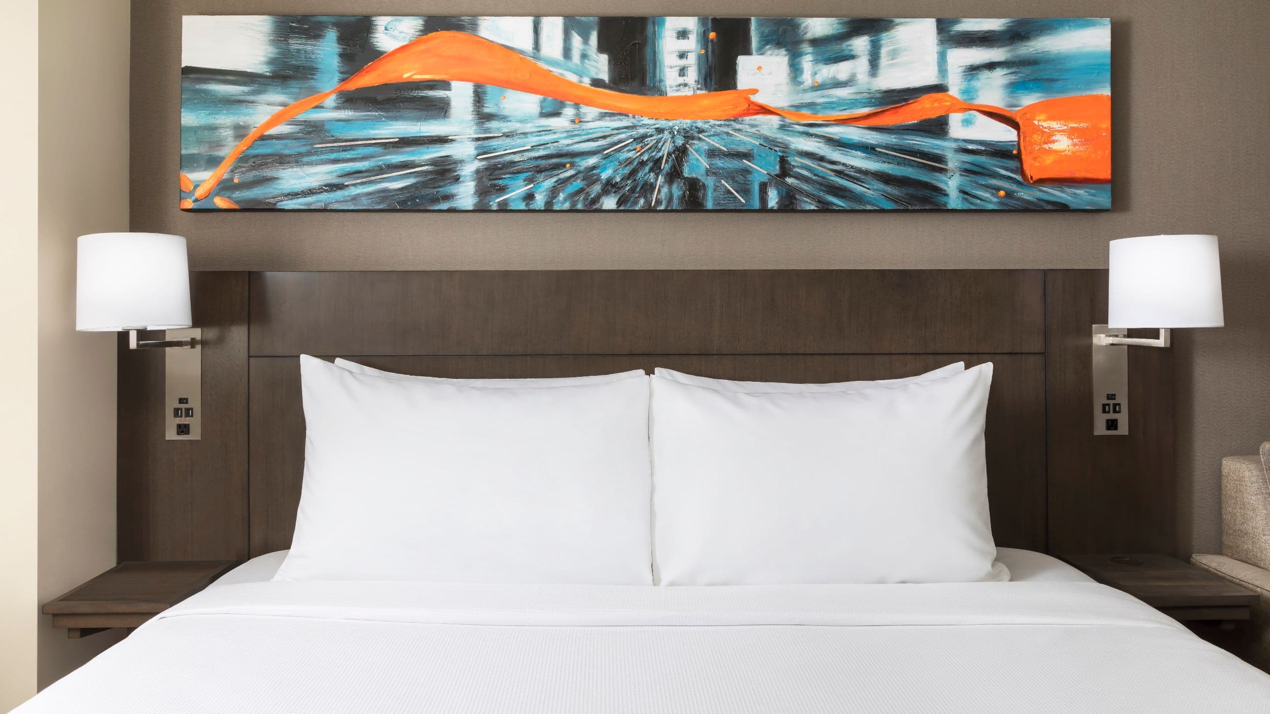 Hyatt place hotel pillows best sale