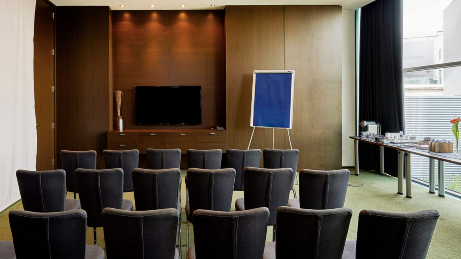 1 de 1 Hyatt Regency Barcelona Tower Tower Events Room Mezzanine
