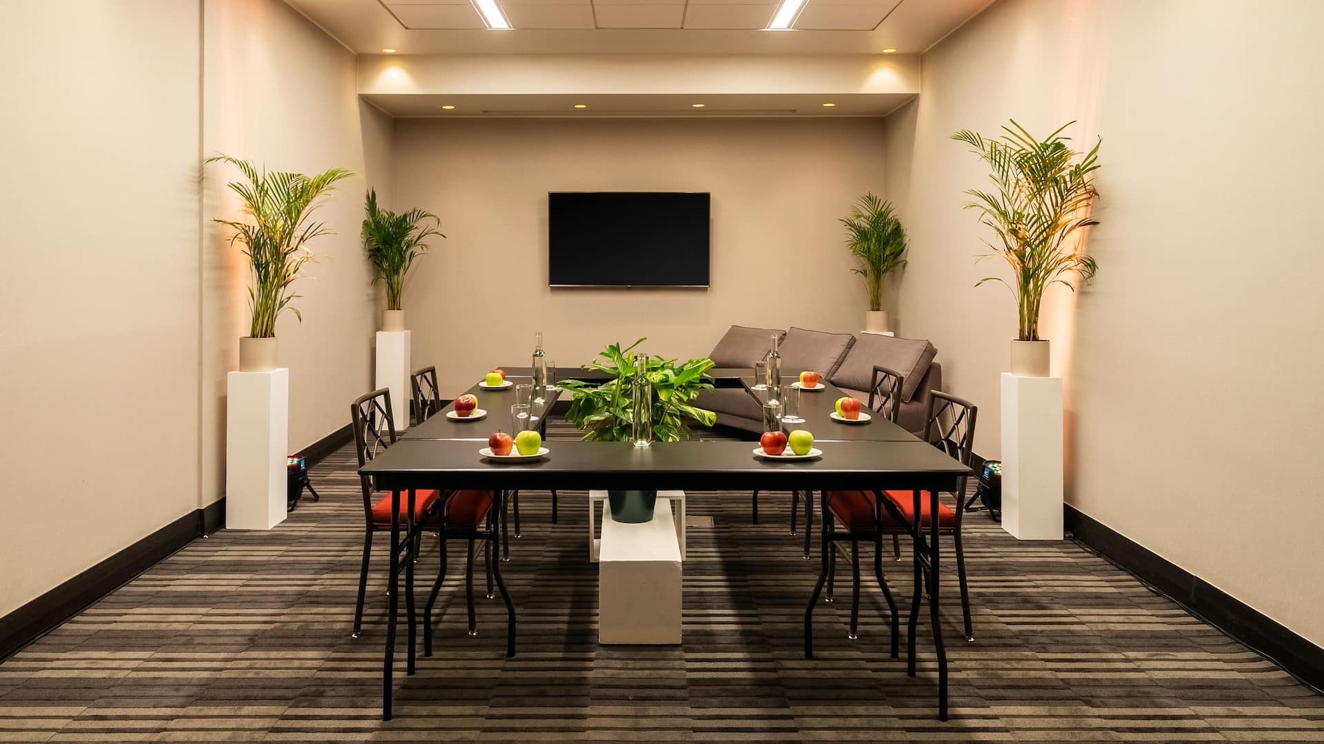 1 de 1 Hyatt Centric Las Condes Santiago Meeting Room