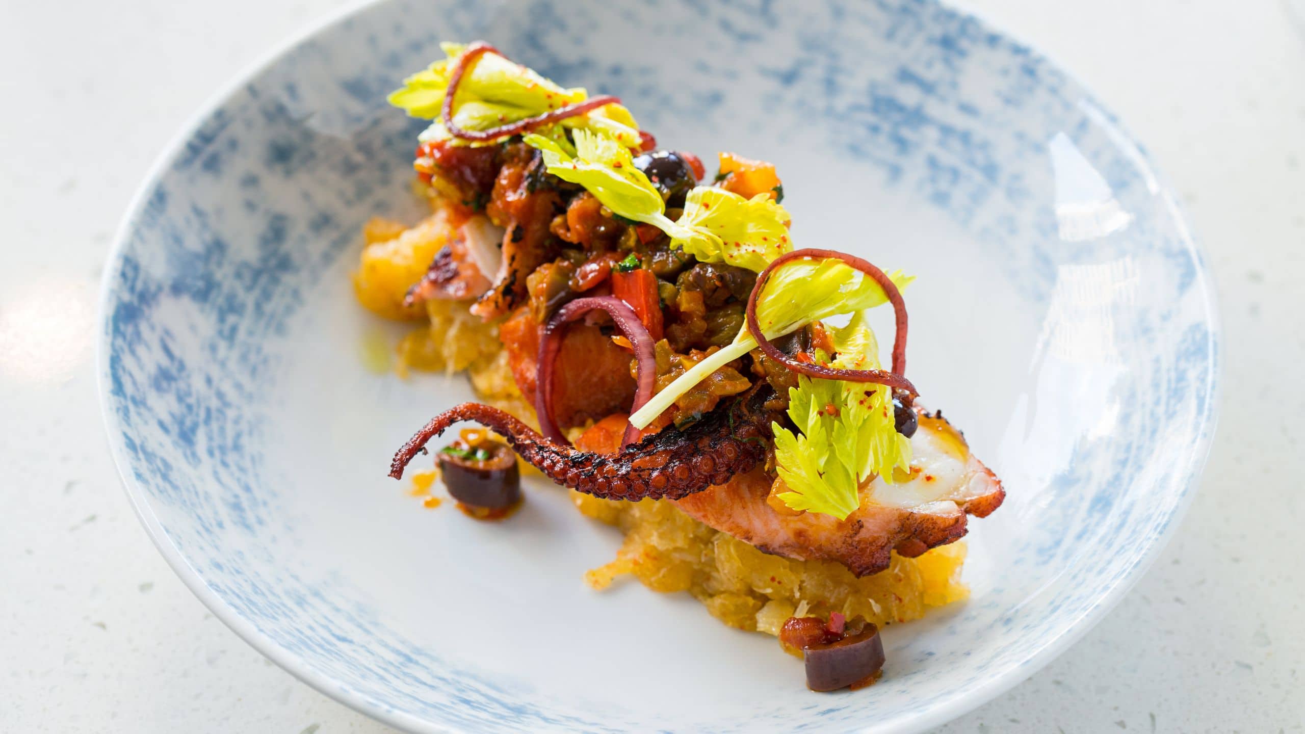 Hyatt Centric Brickell Miami Pulp Crujiente Con Mofongo De Yuca