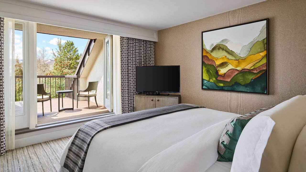 King Suite Bedroom
