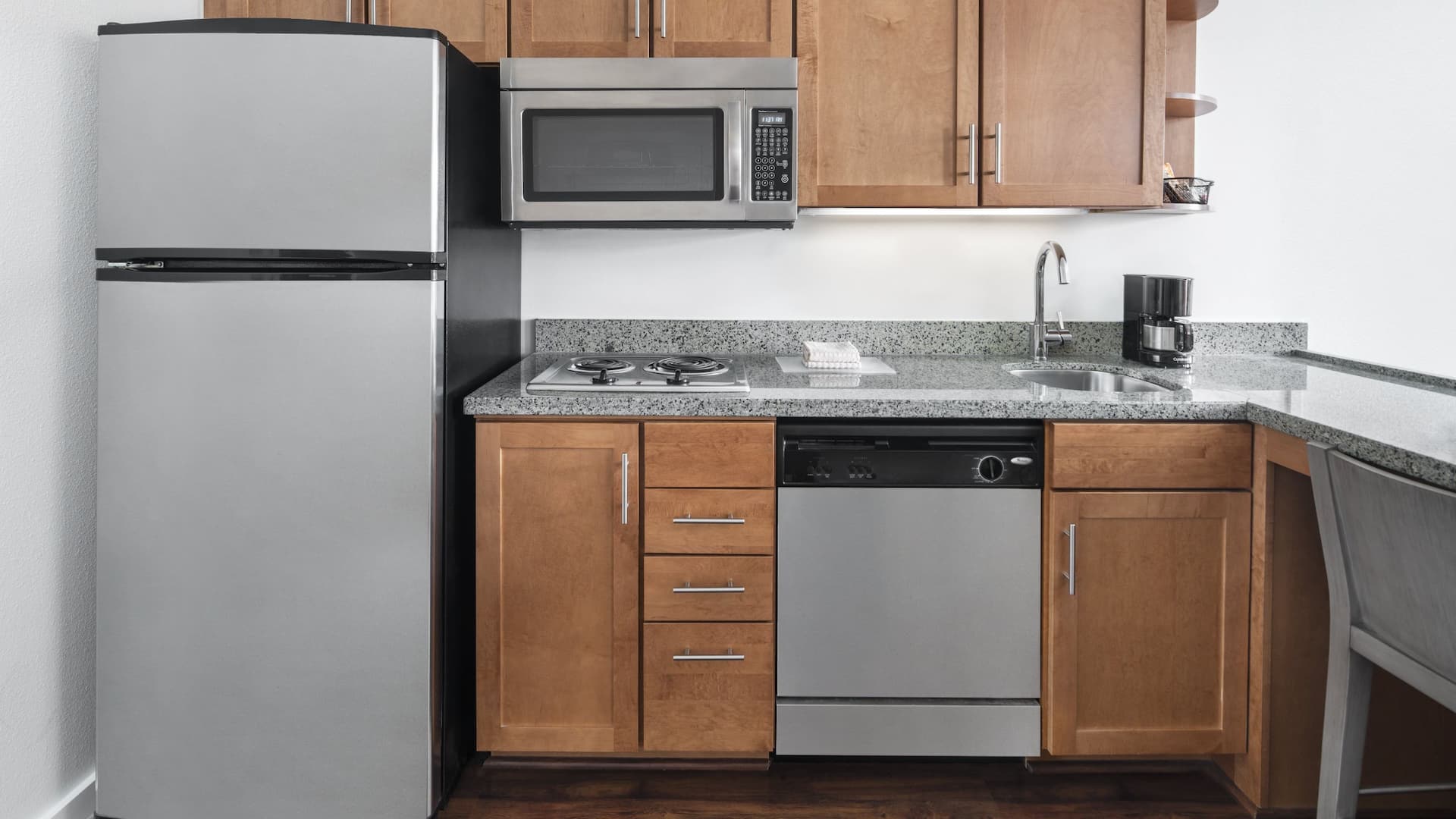 Hyatt House Boulder/Broomfield King Studio Universal Kitchen