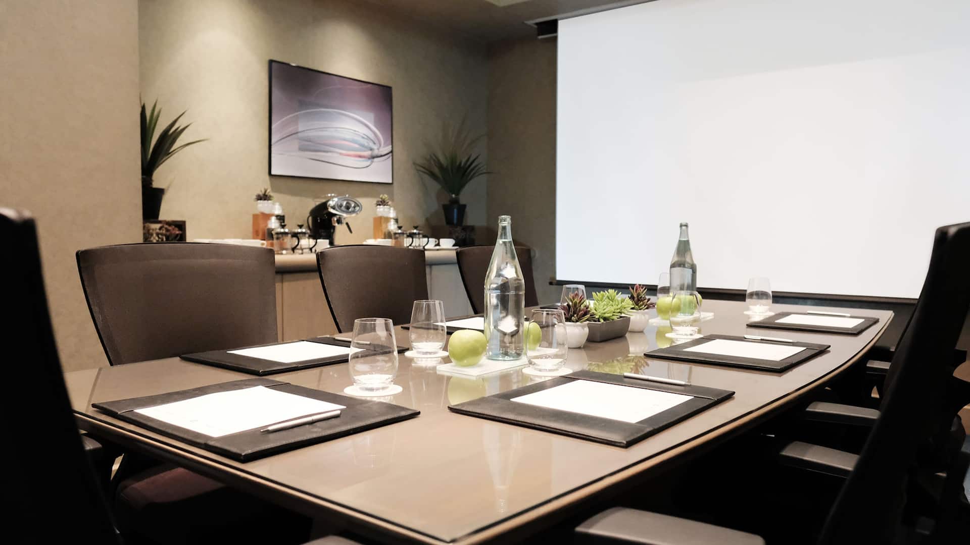 Hyatt Regency Guam Glass Boardroom