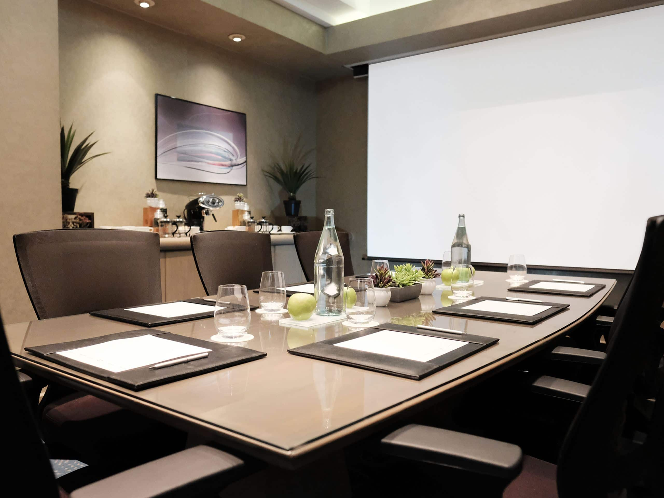 Hyatt Regency Guam Glass Boardroom