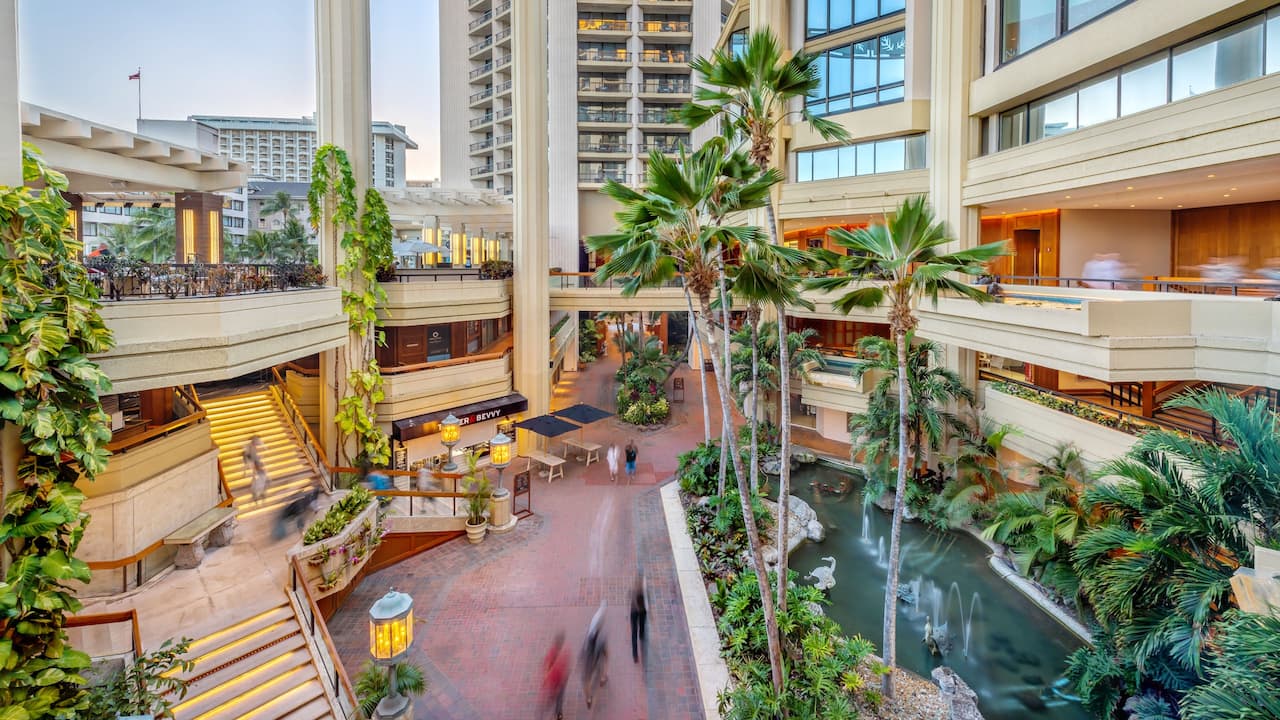 hotel-photos-hyatt-regency-waikiki-beach-resort-and-spa