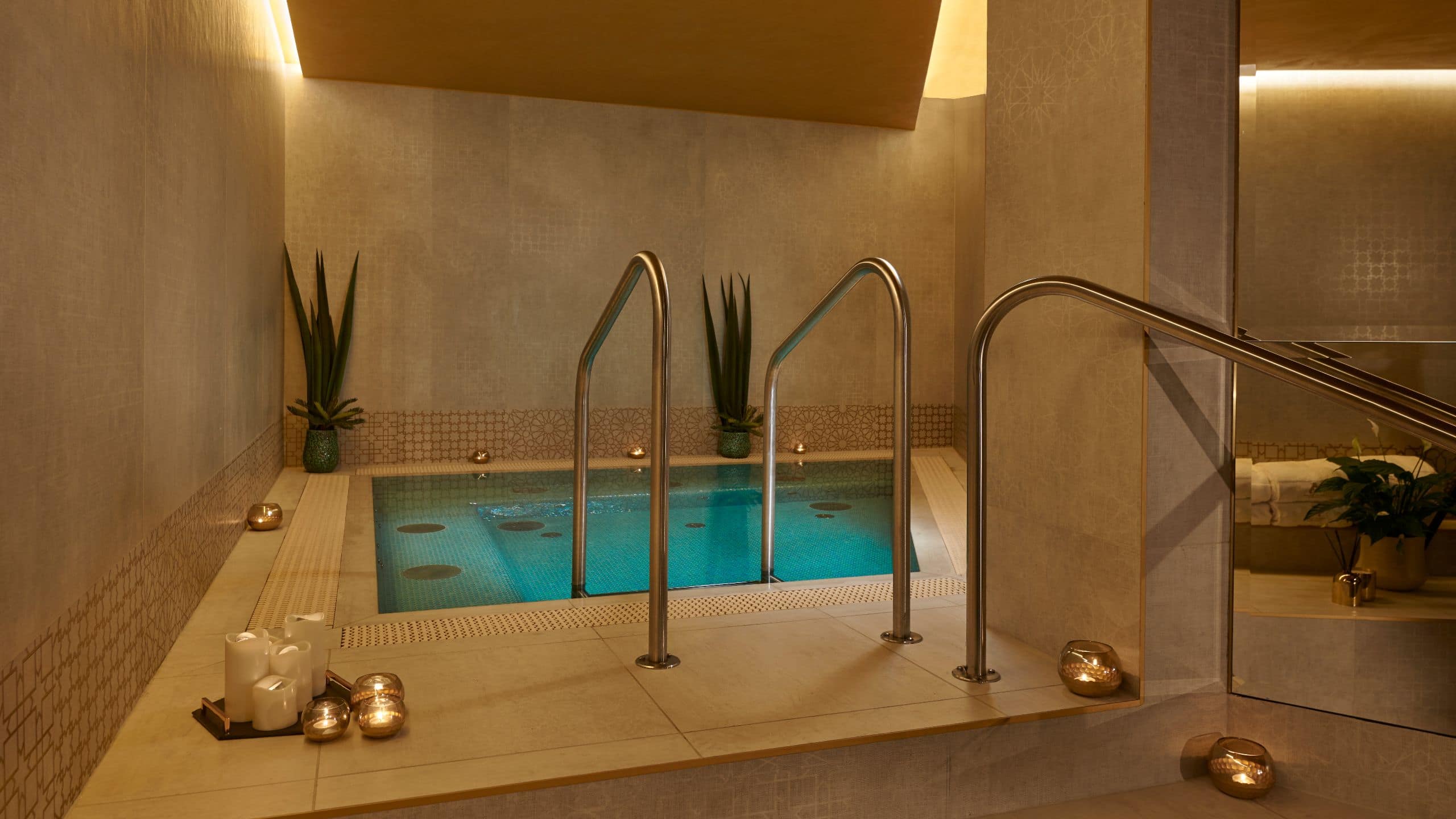 Párisi Udvar Hotel Budapest Zafir Spa Bath