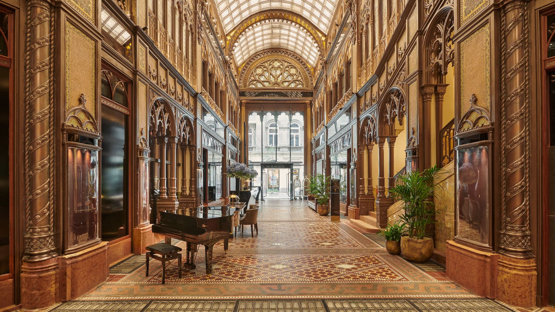 párisi udvar hotel budapest in the unbound collection by hyatt