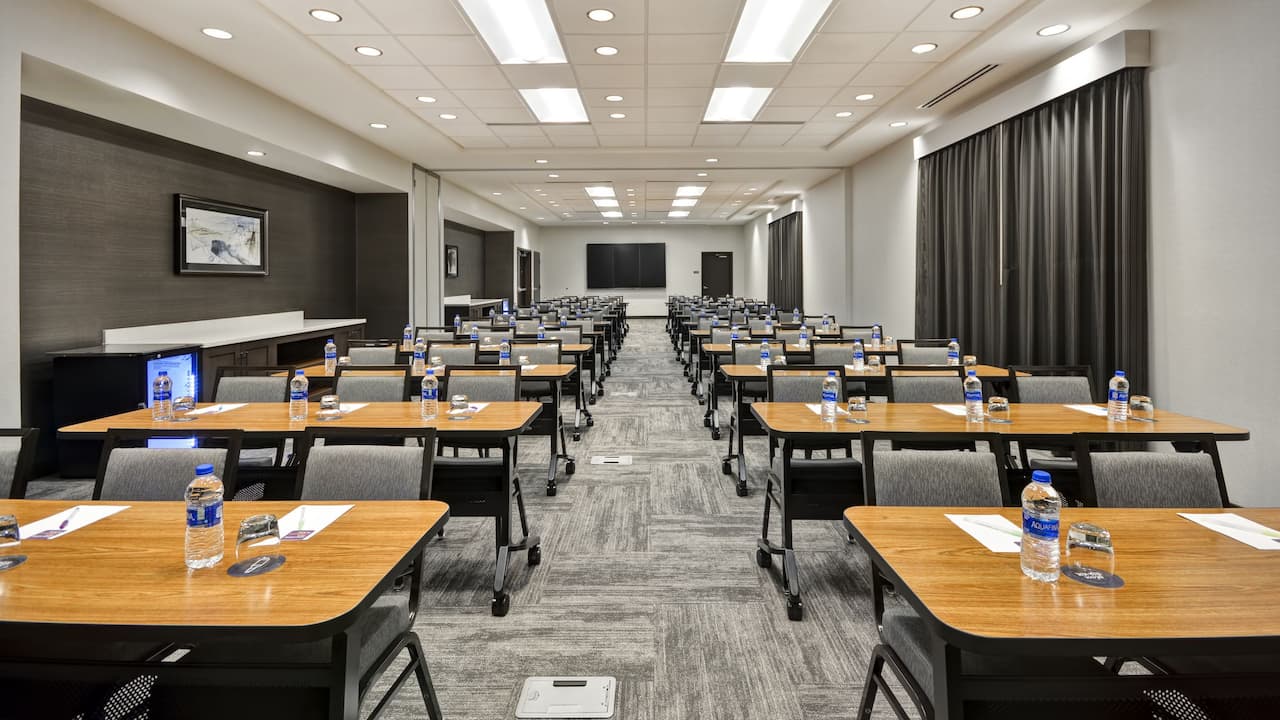Meeting Classroom Setu