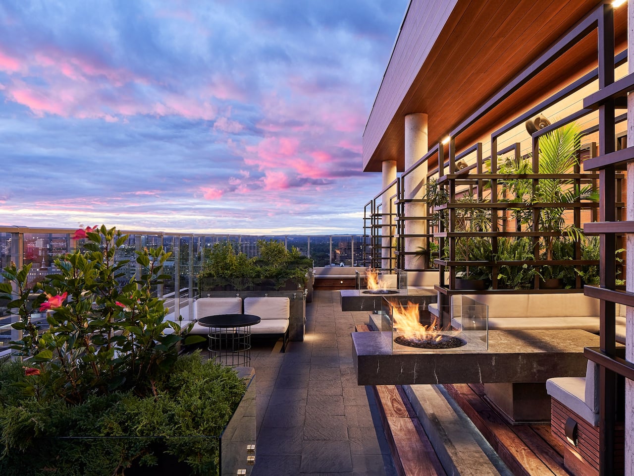 Andaz Ottawa Copper Rooftop Lounge