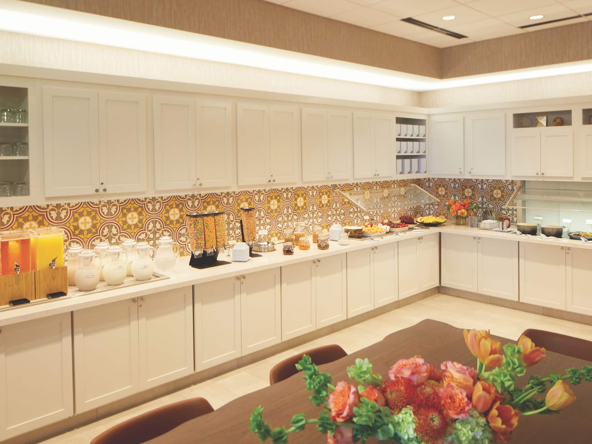 Hyatt Place Las Vegas at Silverton Village Breakfast Buffet