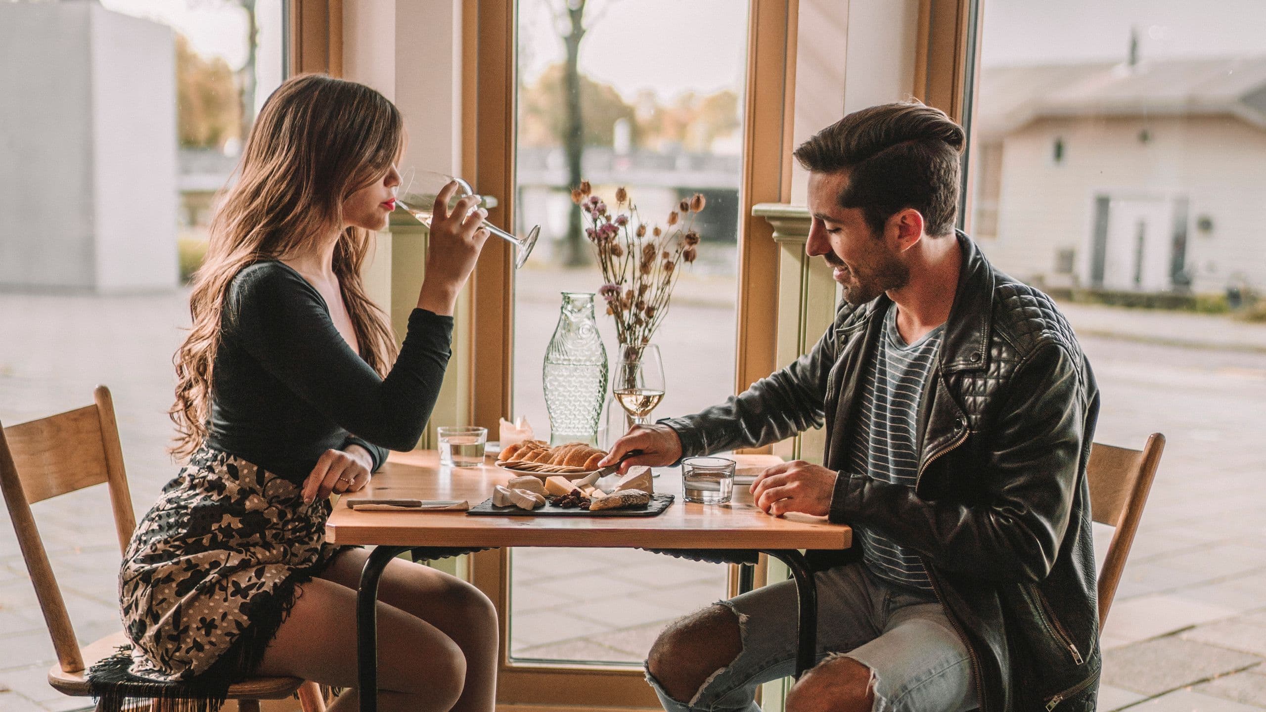 Andaz Amsterdam Prinsengracht Dining Couple