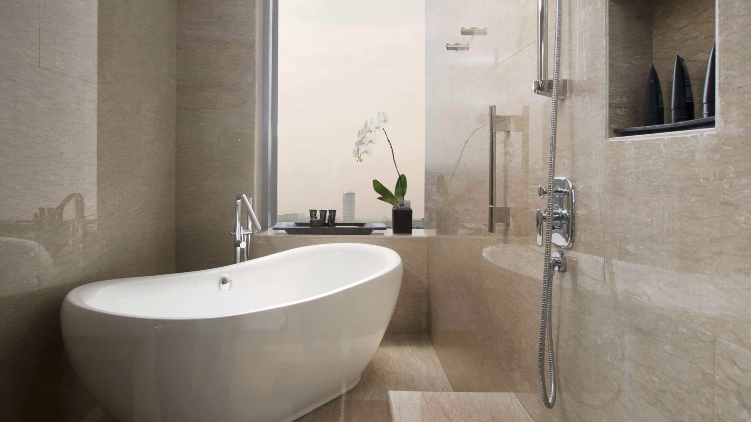 第 5，共 6 Alila Solo Deluxe Room Bathub