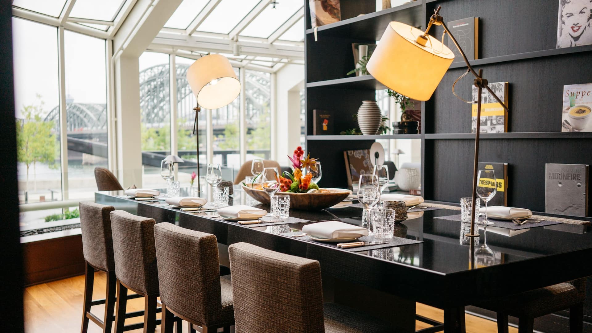 4 von 4 Exclusive event location Chefs Table at Hyatt Regency Cologne