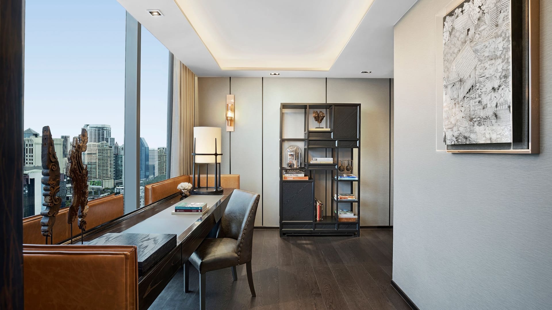 Hyatt Regency Bangkok Sukhumvit Presidential Suite Study Room