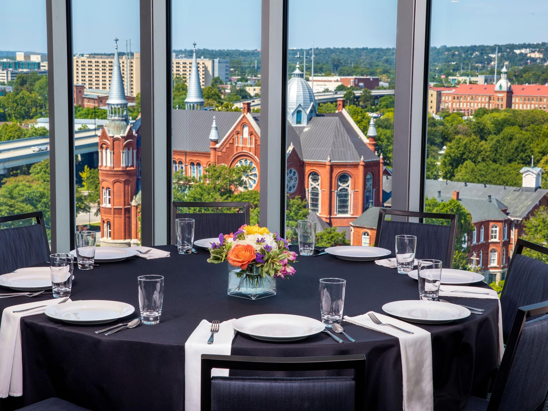 Hyatt House Augusta / Downtown Gathering Banquet