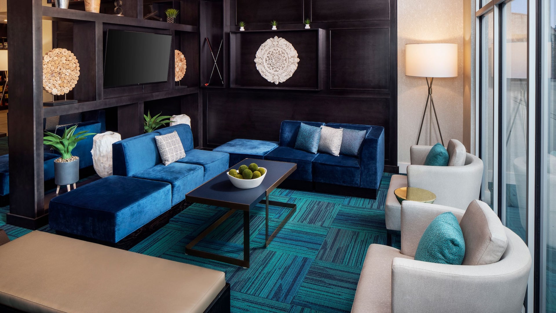 Hyatt House Augusta / Downtown Lobby Commons