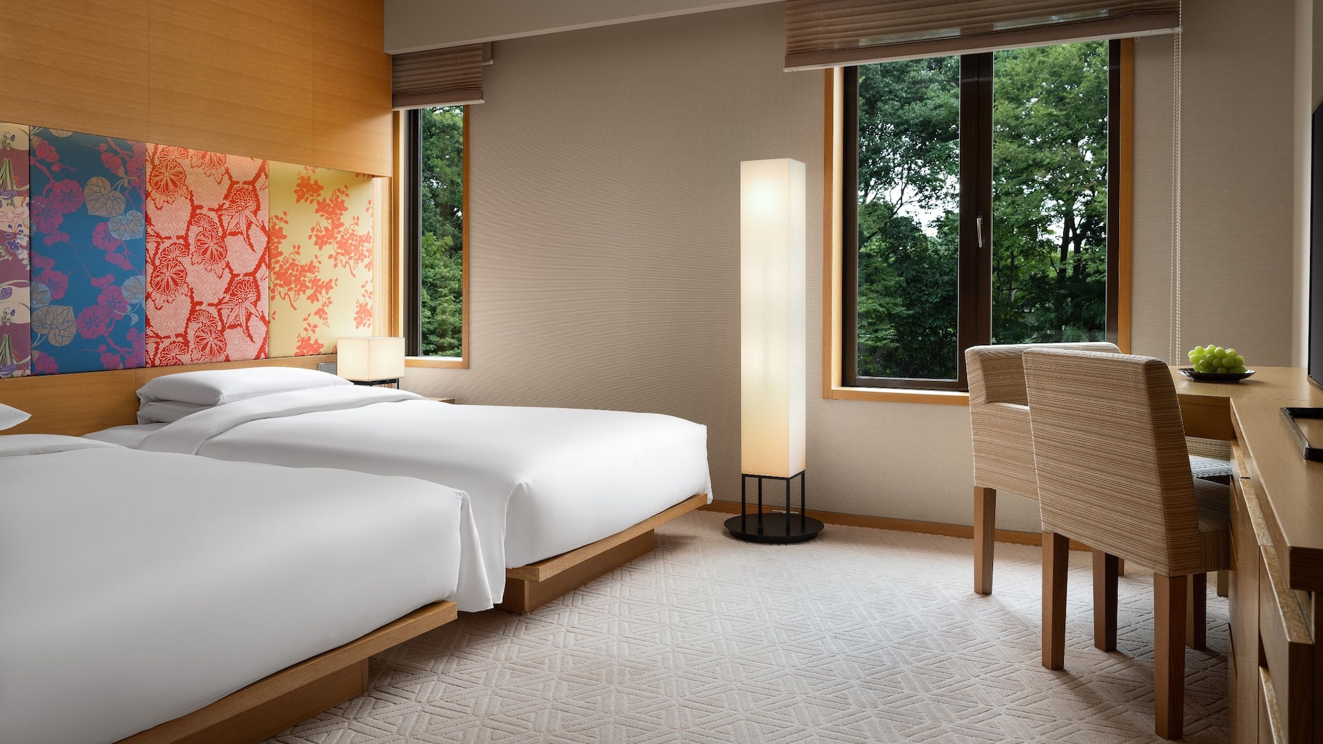 1 de 2 Hyatt Regency Kyoto Two Twins Guestroom