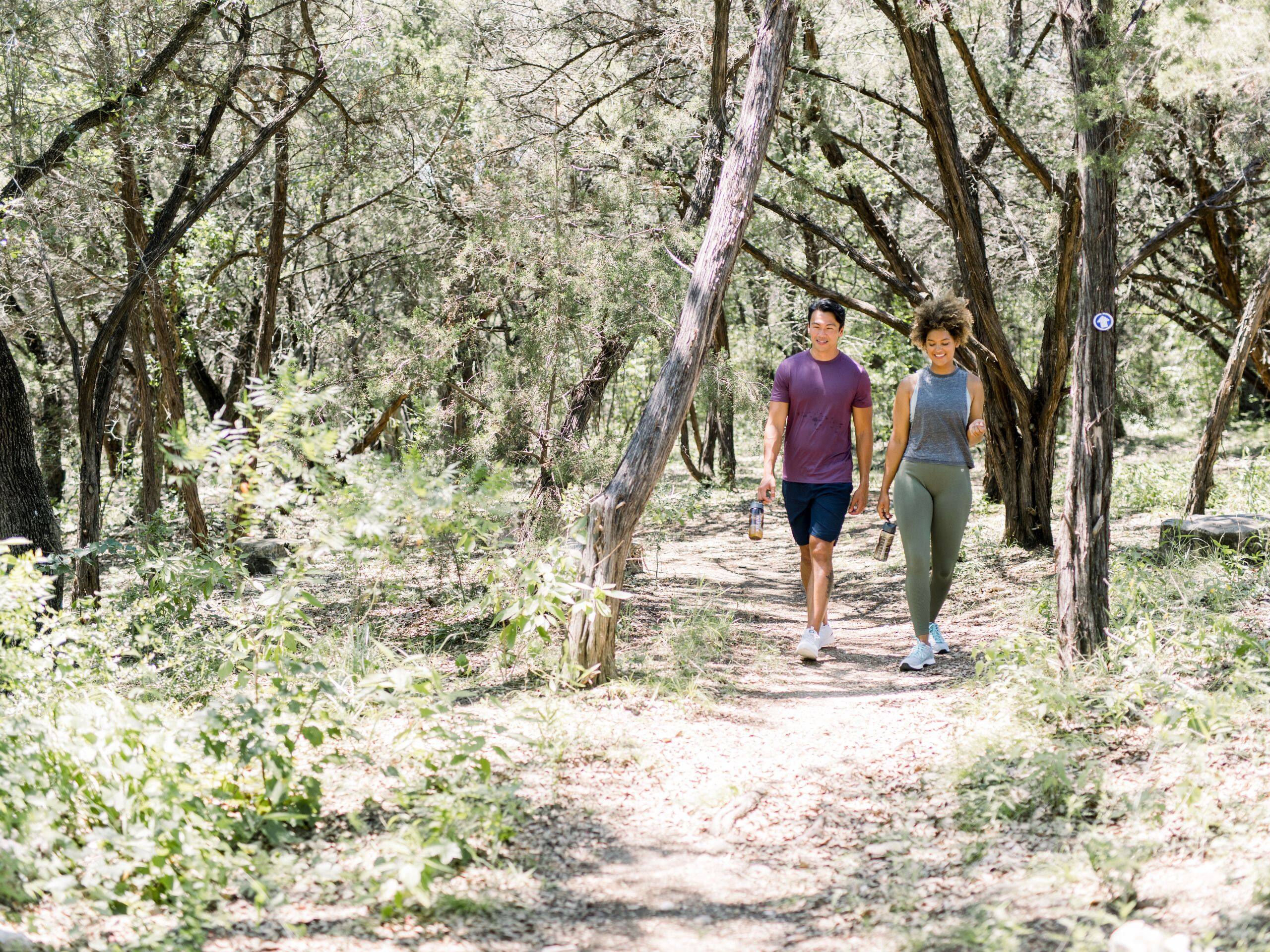 Global HY_P108 Nature Walk