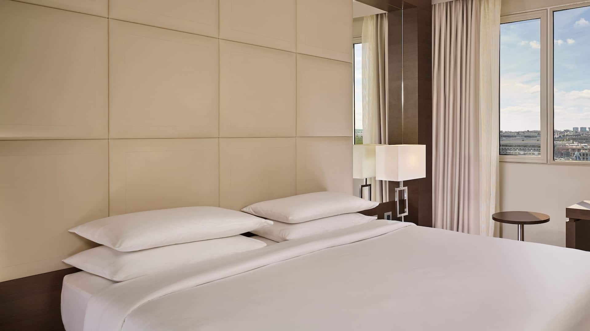 Hyatt Regency Paris Étoile Standard King