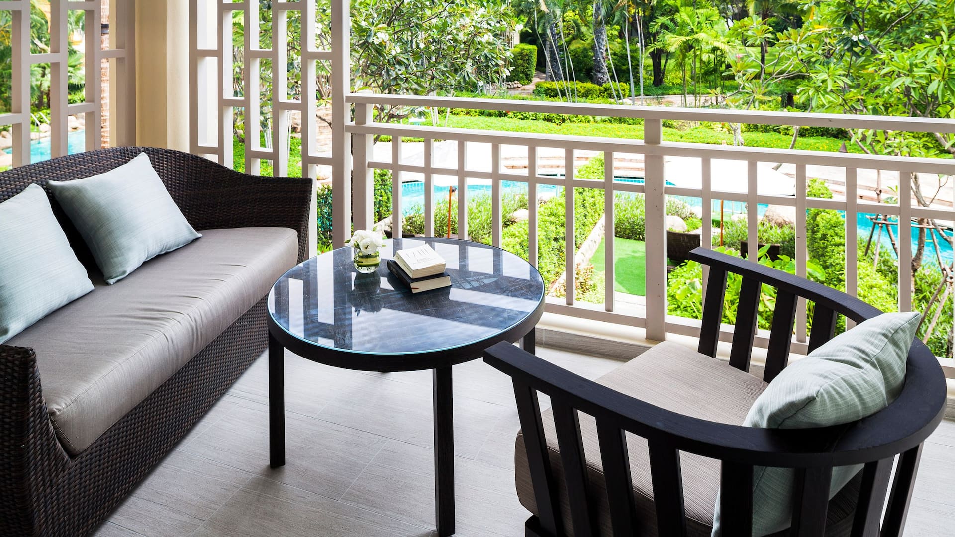 Hyatt Regency Hua Hin Guestroom Balcony