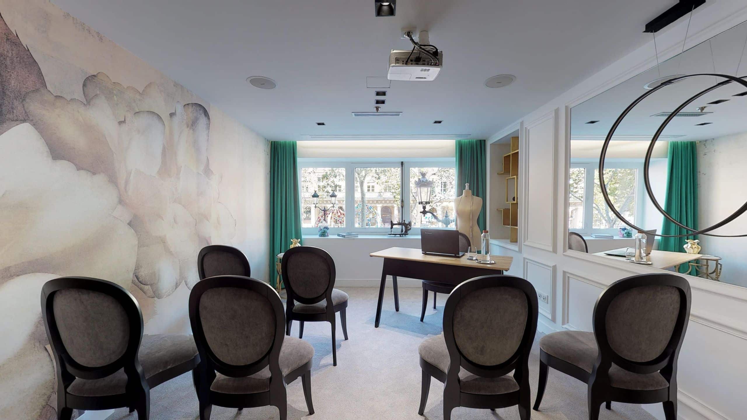 Hôtel du Louvre Eugenie