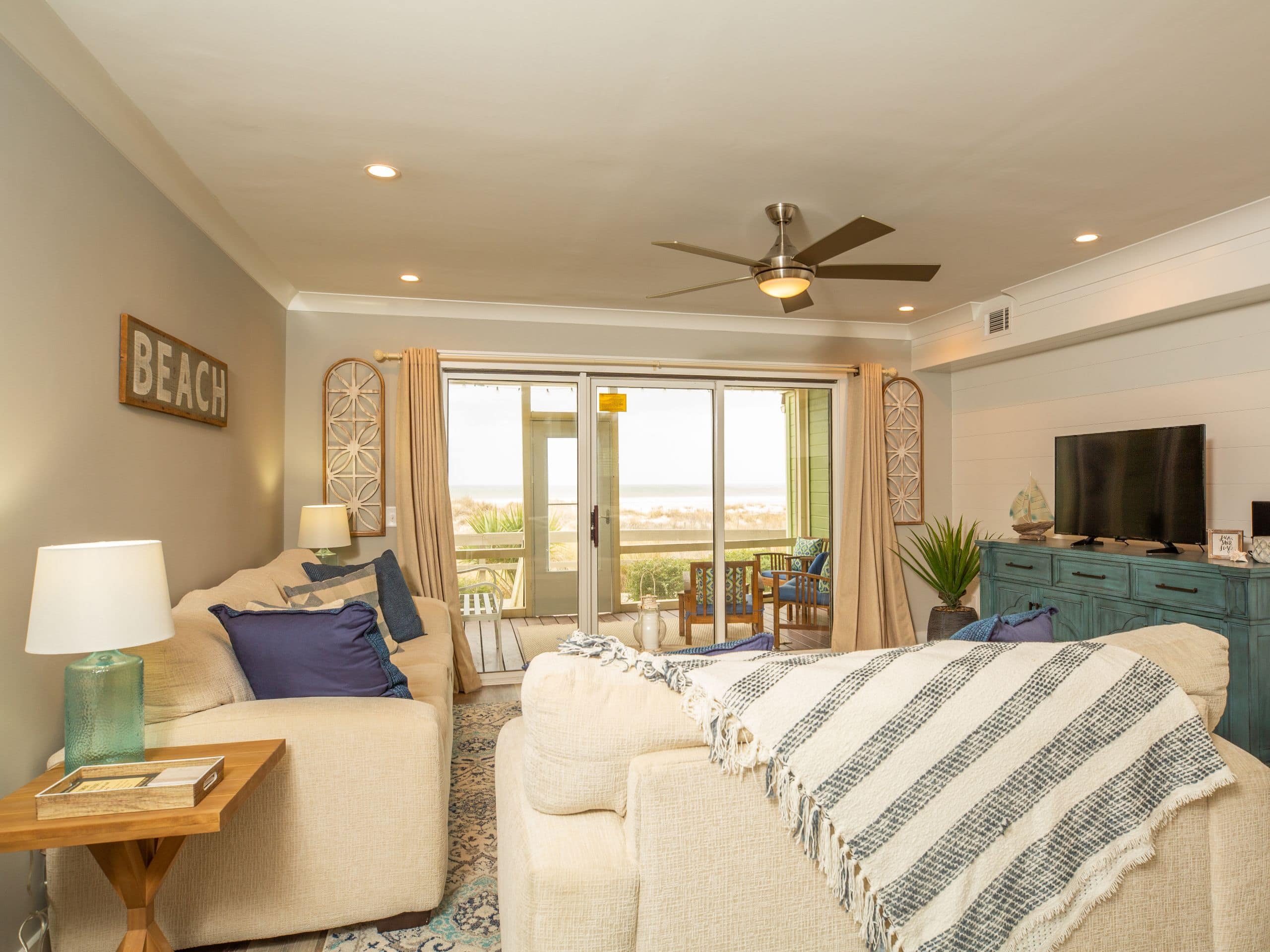 Wild Dunes Resort Vacation Rentals One Bedroom Condo Ocean Front Living Room