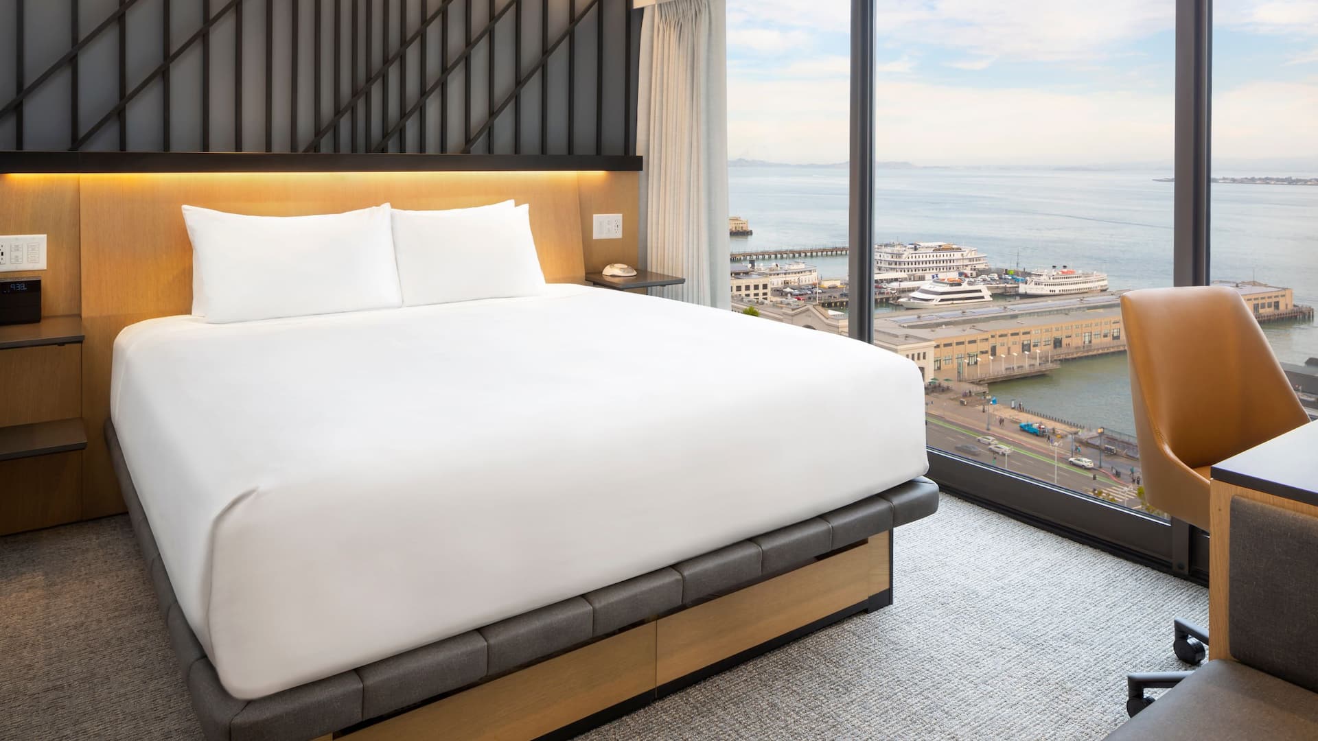 4 de 6 Hyatt Regency San Francisco Water View Room King