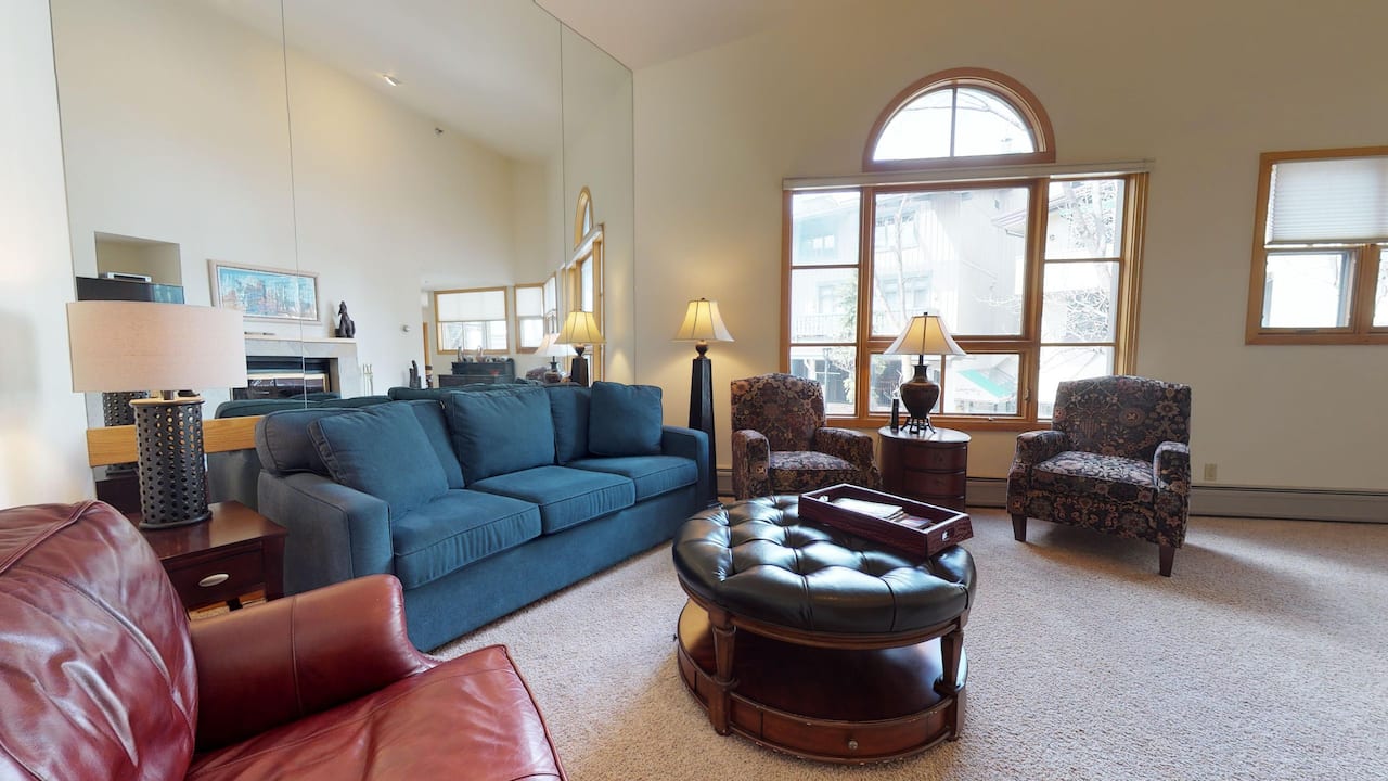 Vail Center 2 Bedroom Living Room 