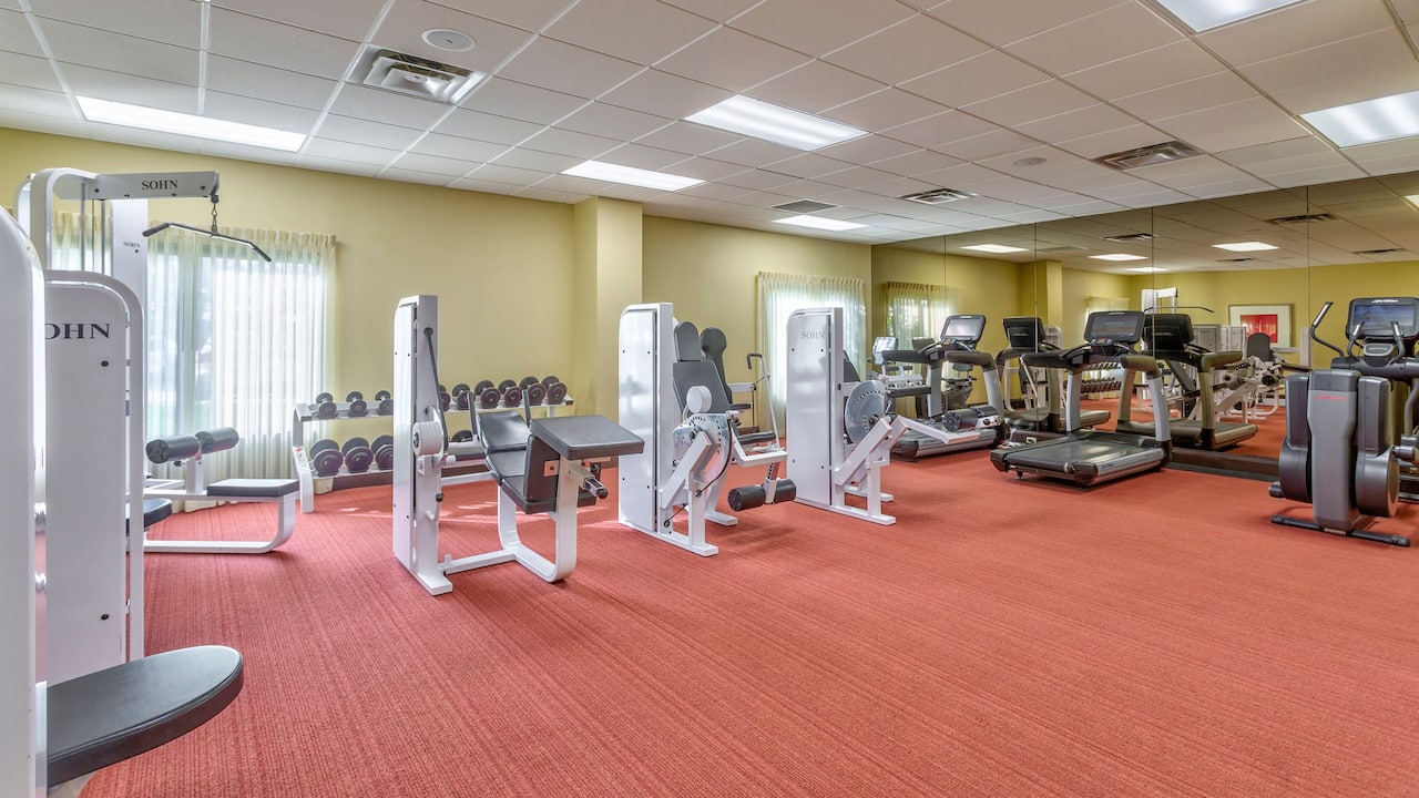Fitness center with cardio and weights 